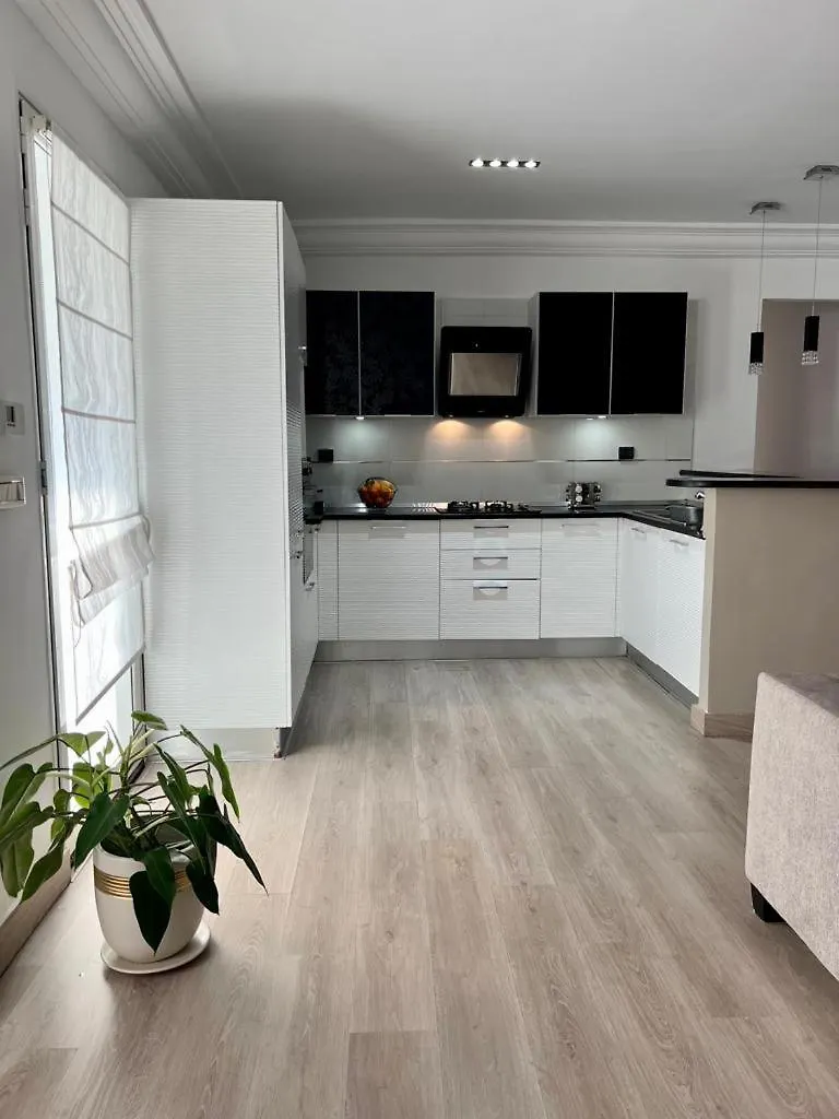 Cozy Apartment In Tunis